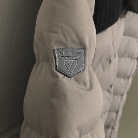 Authentic Noize Women’s winter coat - Picture 4 of 4